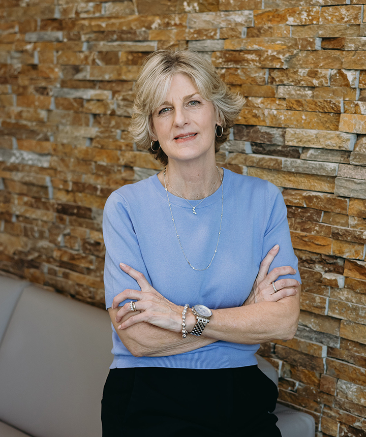 joan-gates